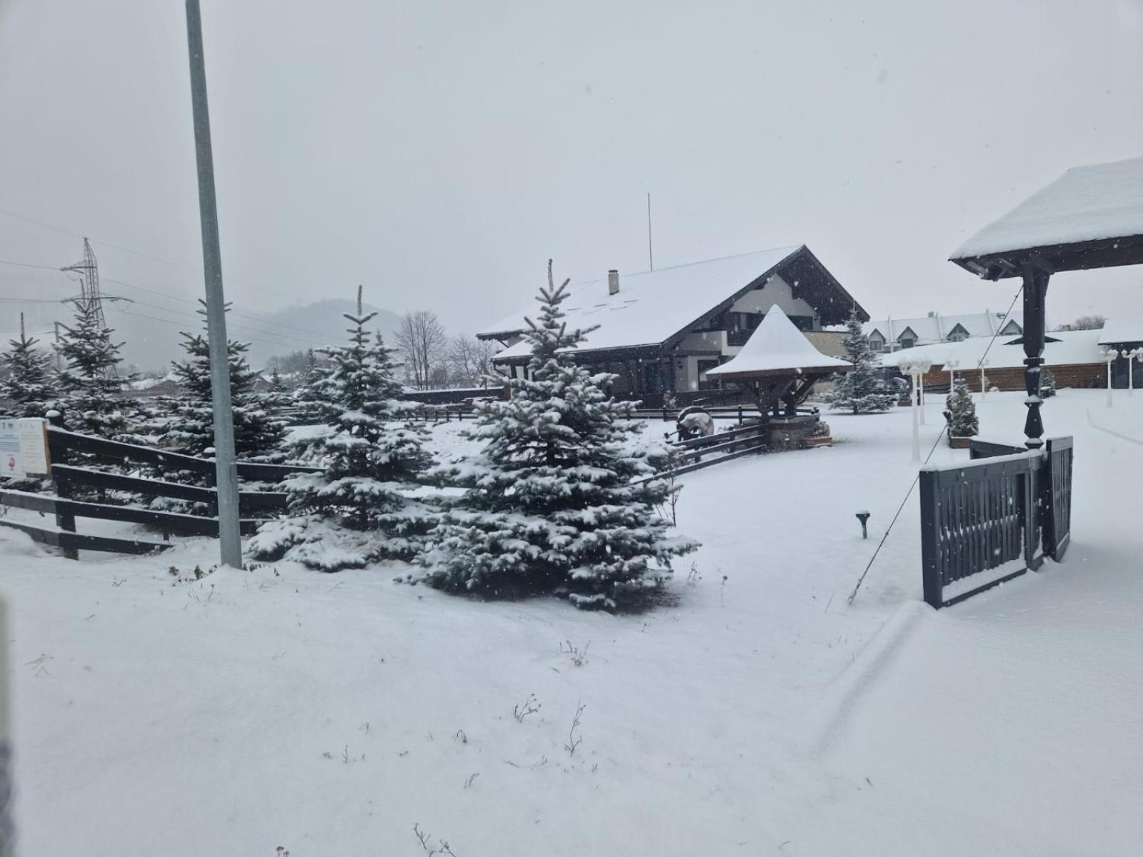 Niro Residence Gura Humorului Bagian luar foto